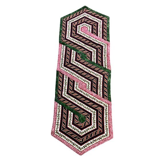 Handmade Christmas Table Runner 19x57 Holiday Decor Used Quilted Reversible - Picture 5 of 16